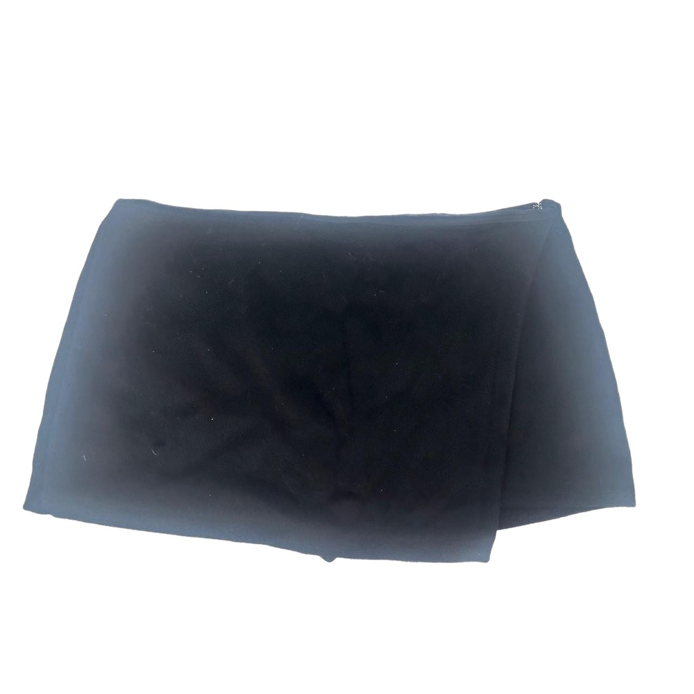 Abercrombie & Fitch Black Mini Skirt